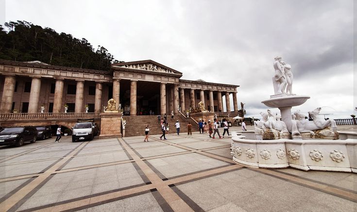CEBU CITY TOUR WITH TEMPLE OF LEA AND SIRAO